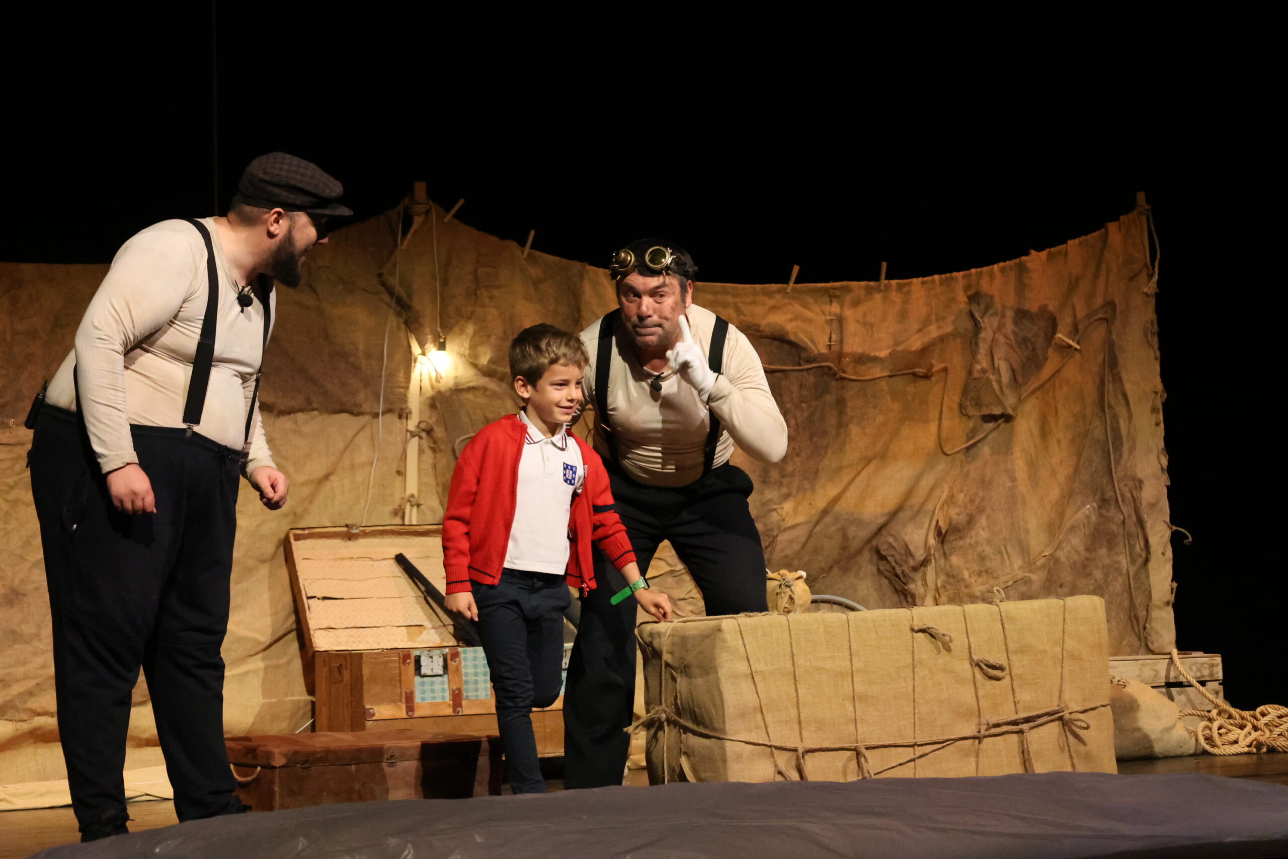 Cientos de Niños de 2º&hellip;
